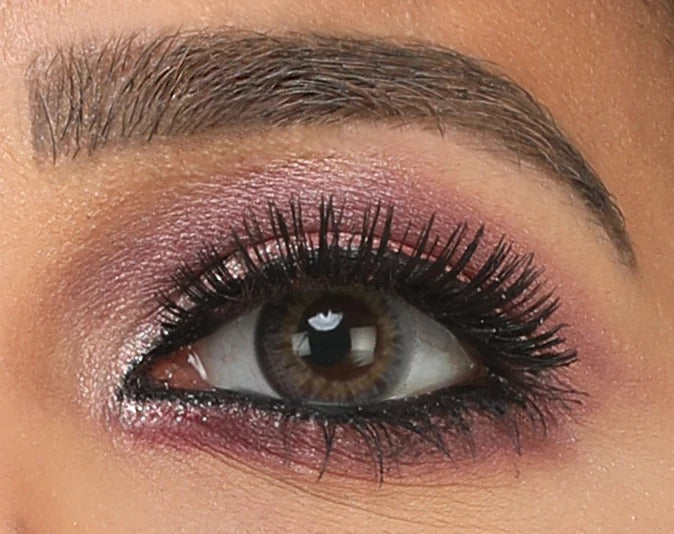 Clear Vision, Selena Grey